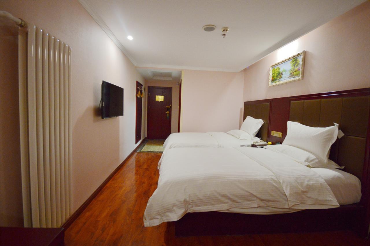 Greentree Inn Zhengzhou Xinzheng City Longhu Town Xiangyun Road Express Hotel Dış mekan fotoğraf