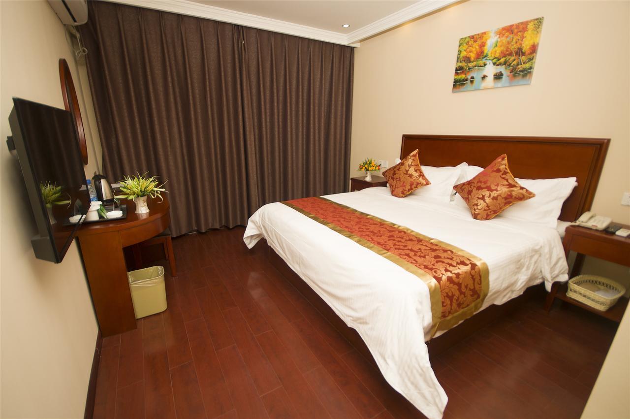 Greentree Inn Zhengzhou Xinzheng City Longhu Town Xiangyun Road Express Hotel Dış mekan fotoğraf